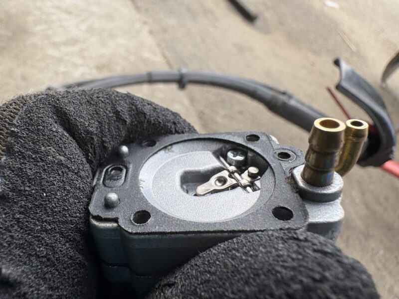 ダイヤフラム　キャブレター